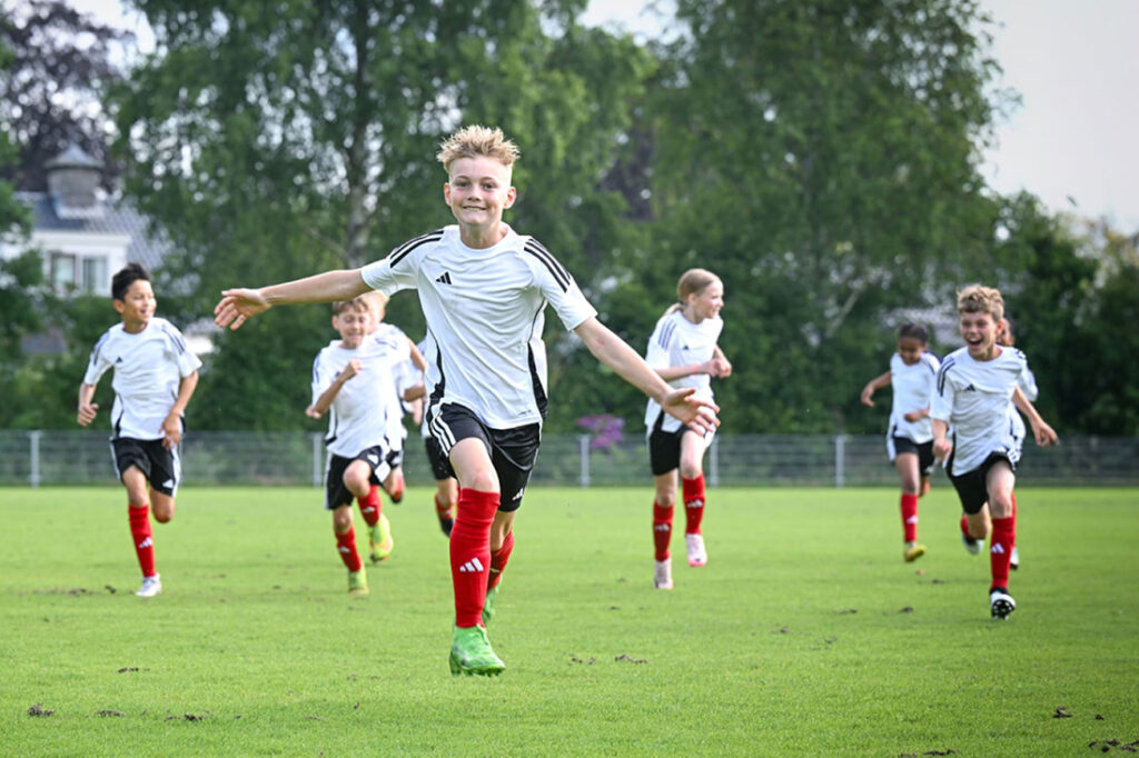 Feeton curriculum districtvoetbal